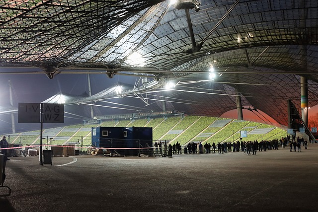 功的背后 功的背后